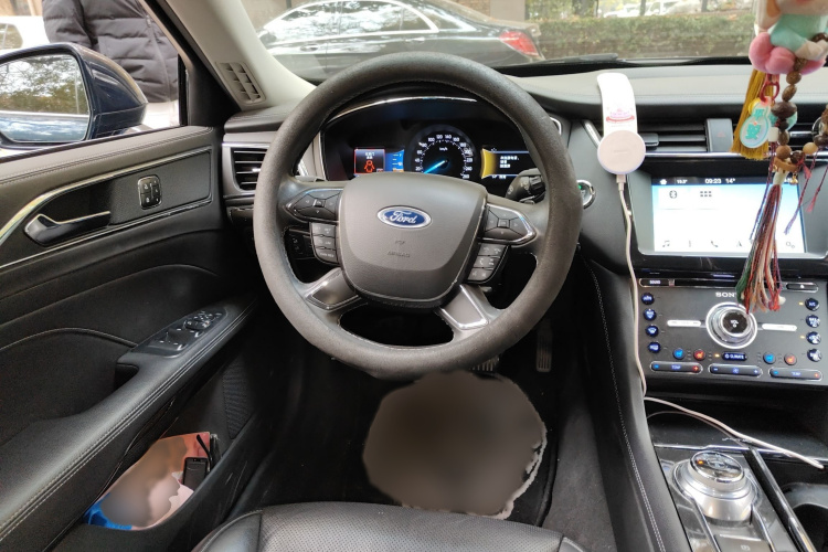 福特 金牛座 2015款 EcoBoost 245 豪华型局部细节13