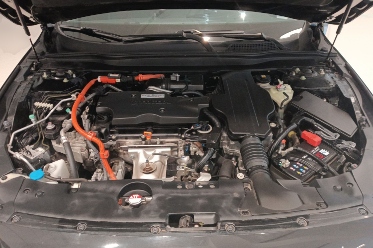 本田 雅阁 2018款 锐·混动 2.0L 锐领版 国VI机舱底盘24