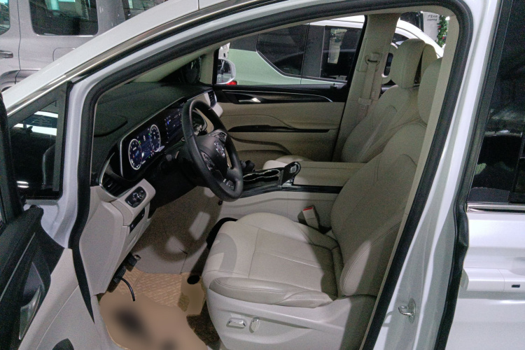 别克GL8 2022款 ES陆尊 653T 舒适型中控内饰19