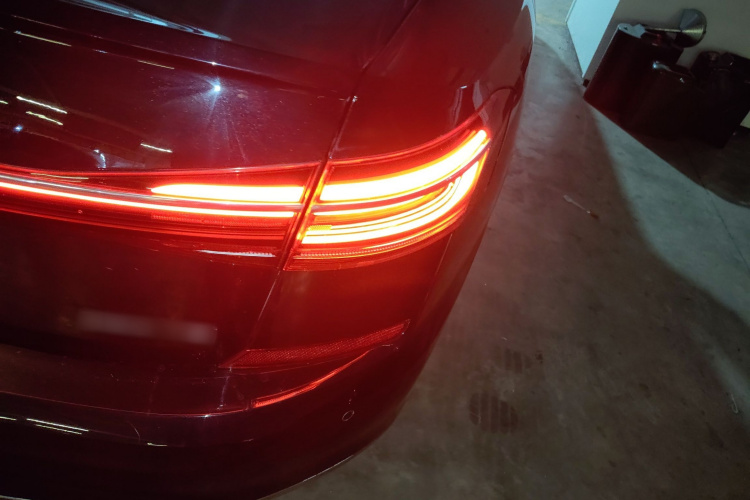 大众 帕萨特 2025款 出众款 330TSI 星空精英版车身外观6006