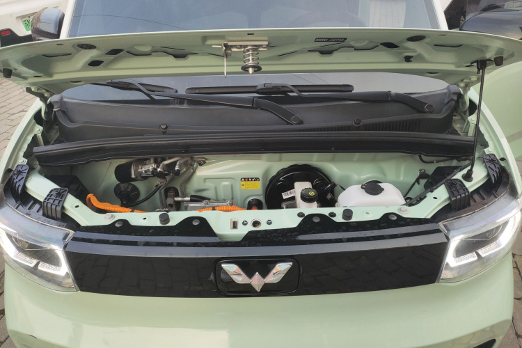 五菱汽车 宏光MINIEV 2021款 马卡龙臻享款 磷酸铁锂机舱底盘24