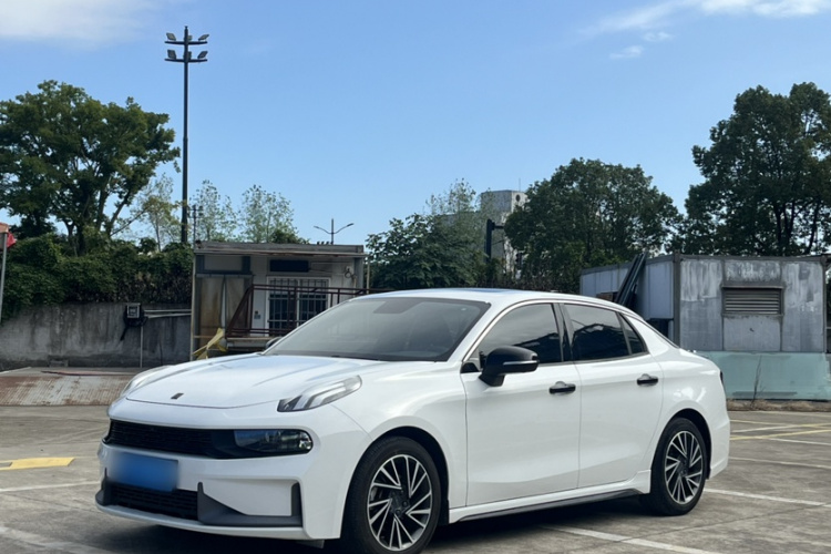 领克03 2021款 1.5TD DCT劲Plus车身外观1