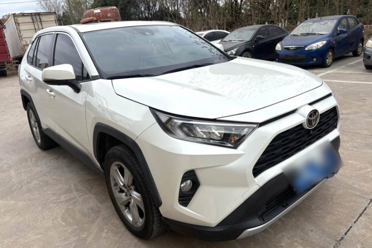 丰田 RAV4荣放 2020款 2.0L CVT两驱风尚版车身外观6002