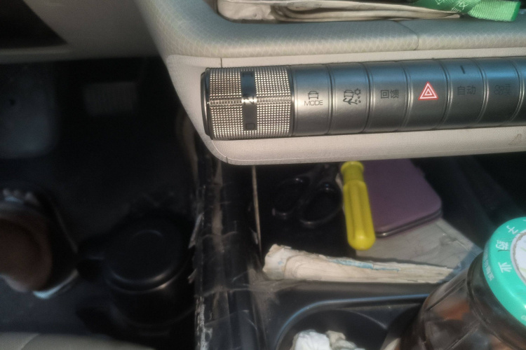 比亚迪 海豚 2021款 405km 时尚版局部细节18