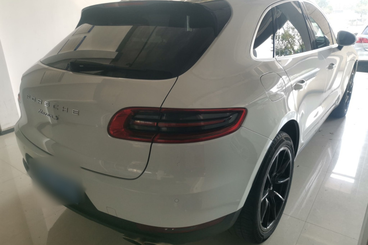保时捷 2017款  Macan S 3.0T车身外观6005