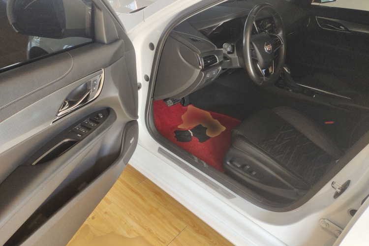 凯迪拉克ATS-L 2014款 25T 舒适型中控内饰20