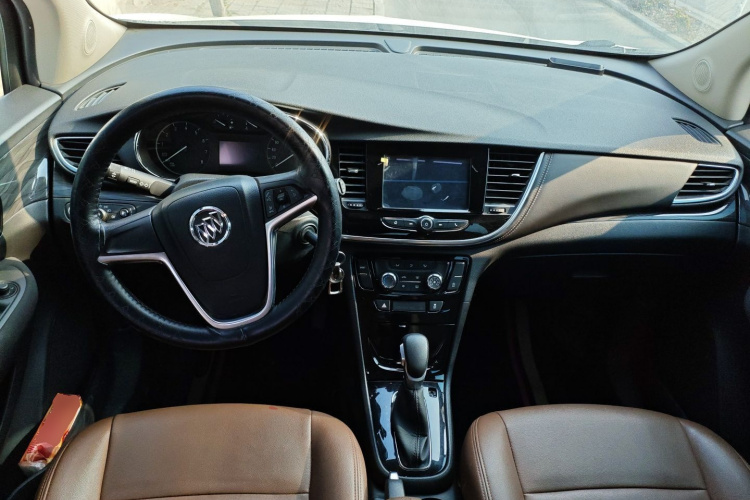 别克 昂科拉 2018款 18T 自动两驱都市领先型中控内饰12