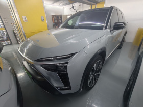 蔚来ES8 2020款 580KM 签名版 六座版