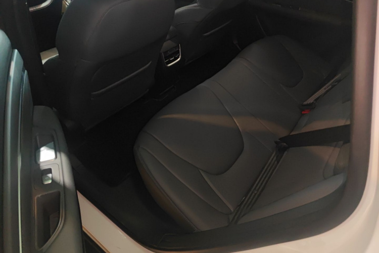 小鹏MONA M03 2024款 515 长续航中控内饰7004