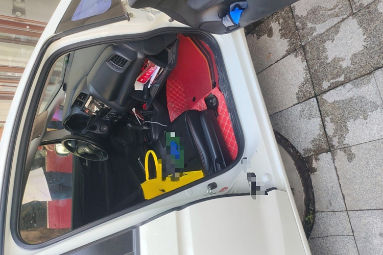 本田 飞度 2014款 1.5L LX CVT舒适型局部细节9005