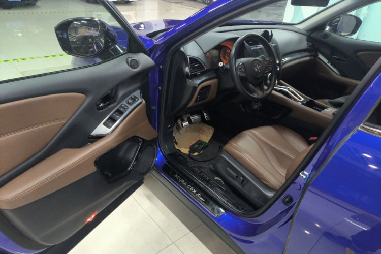 讴歌CDX 2016款 1.5T 两驱尊享版中控内饰20