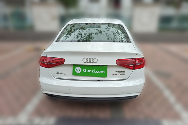 奥迪A4L 2013款 35 TFSI 自动标准型车身外观6004