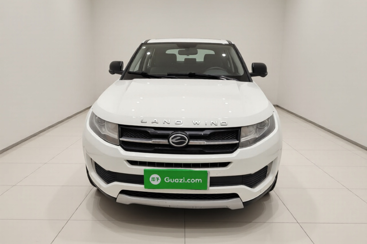 陆风X7 2016款 2.0T 全景尊贵版车身外观2