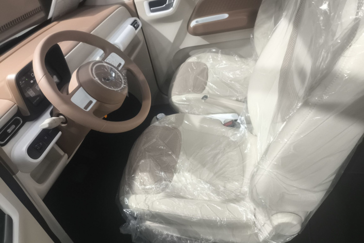 五菱汽车 宏光MINIEV 2024款 第三代 215km 进阶版中控内饰19