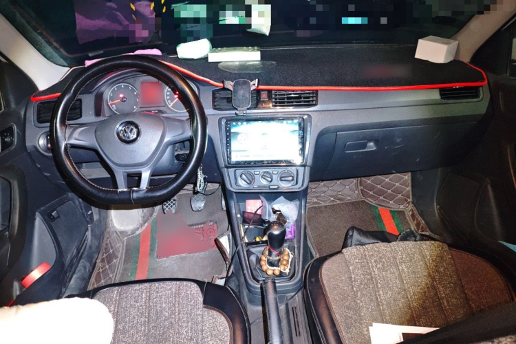 大众 桑塔纳 2019款 1.5L 手动风尚版 国VI中控内饰12