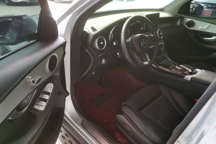 奔驰GLC 2016款 GLC 200 4MATIC中控内饰7002