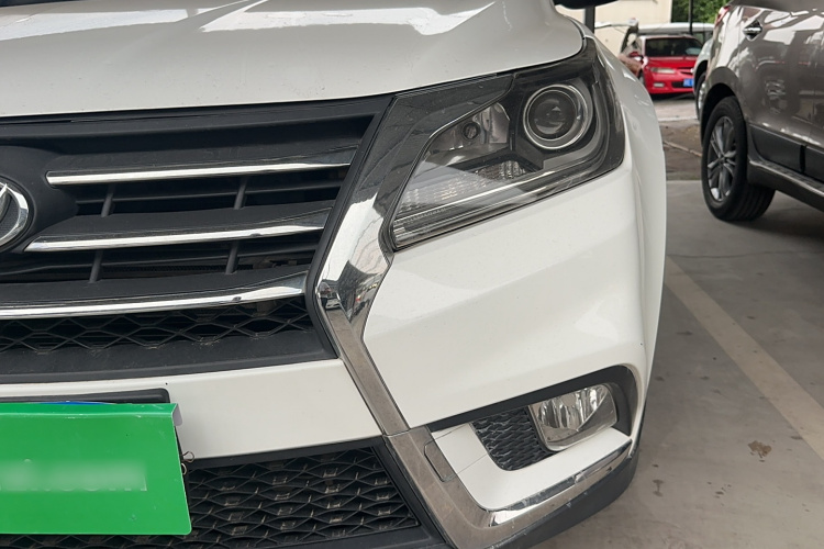 北汽幻速S6 2017款 1.5T CVT畅享型局部细节36