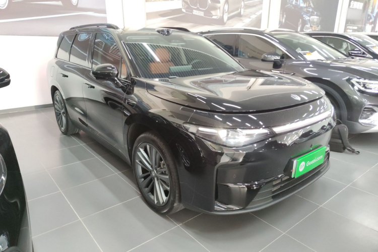 零跑汽车 零跑C16 2026款 增程 280激光雷达智尊版 6座车身外观3