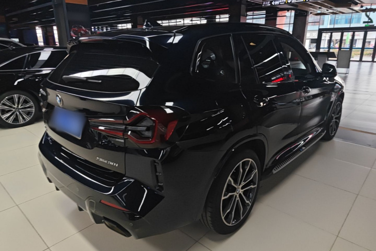 宝马X3 2023款 xDrive30i 领先型 M曜夜套装车身外观6005
