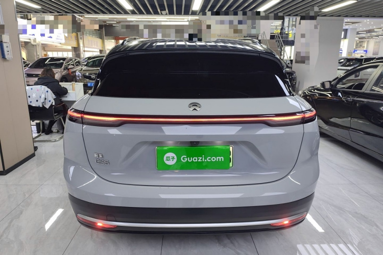 蔚来ES6 2023款 75kWh车身外观6004