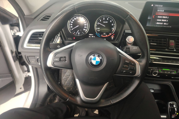 宝马1系 2022款 120i M运动版局部细节13