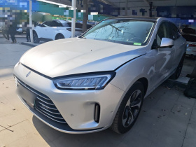 鸿蒙智行 问界M5 2022款 增程四驱性能版