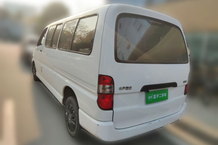 金杯海狮王 2021款 2.0L城运王系列捷运型标准顶6座1TZS车身外观5