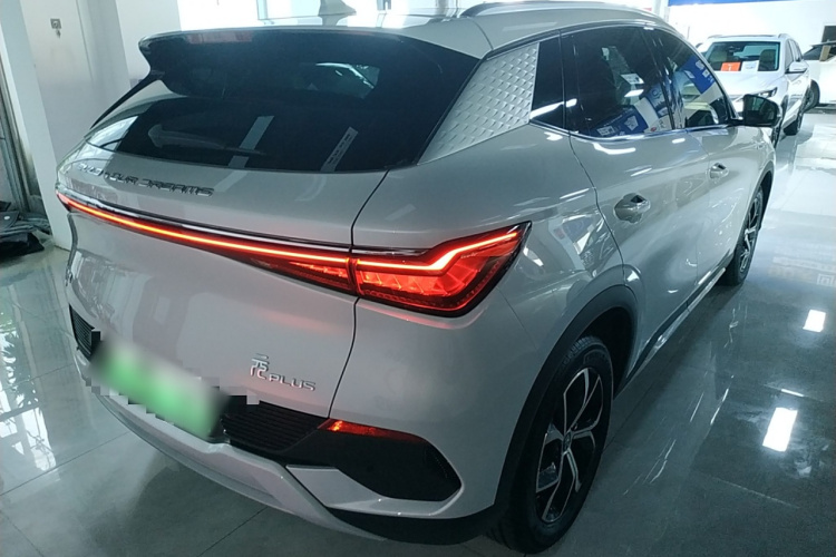 比亚迪 元PLUS 2024款 荣耀版 430KM 超越型车身外观7