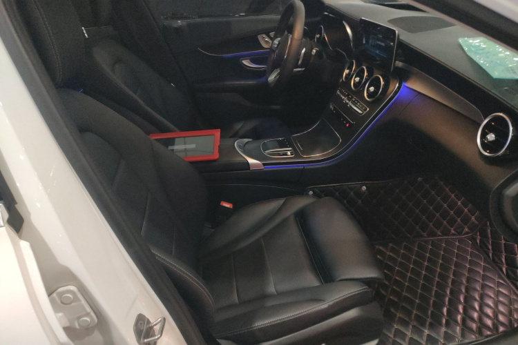 奔驰C级 2021款 C 260 L 运动版局部细节41