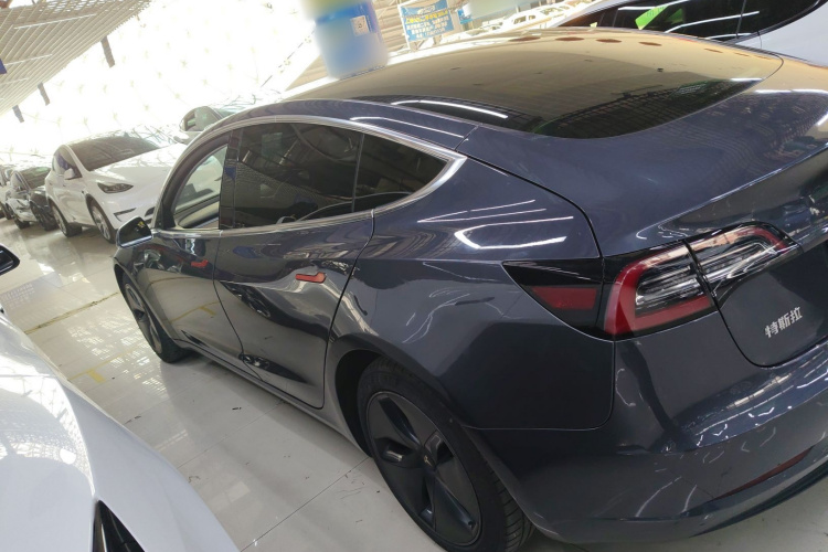 特斯拉 Model 3 2020款 改款 标准续航后驱升级版车身外观6003