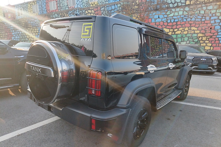 坦克300 2024款 2.0T 征服者车身外观6005