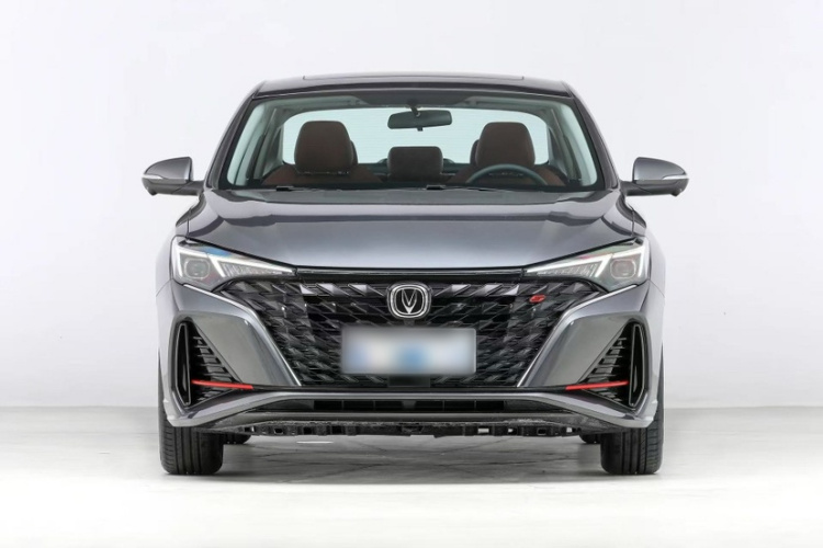 长安 逸动 2025款 PLUS 1.4T 双离合高能版车身外观6001