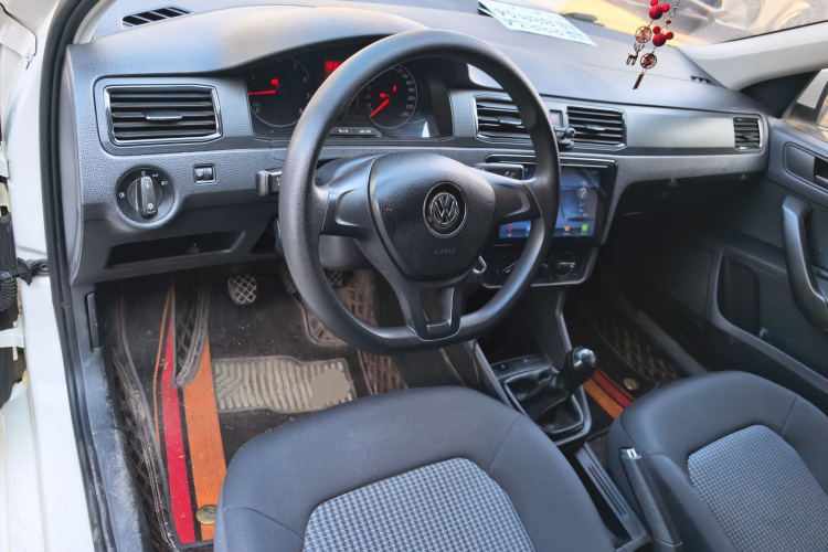 大众 桑塔纳 2019款 1.5L 手动风尚版 国VI中控内饰7002