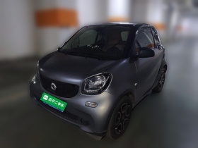 smart fortwo 2019款 0.9T 66千瓦硬顶风擎版 国VI