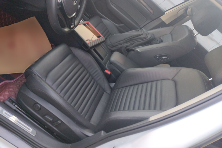 大众 迈腾 2019款 330TSI DSG 豪华型 国V局部细节19