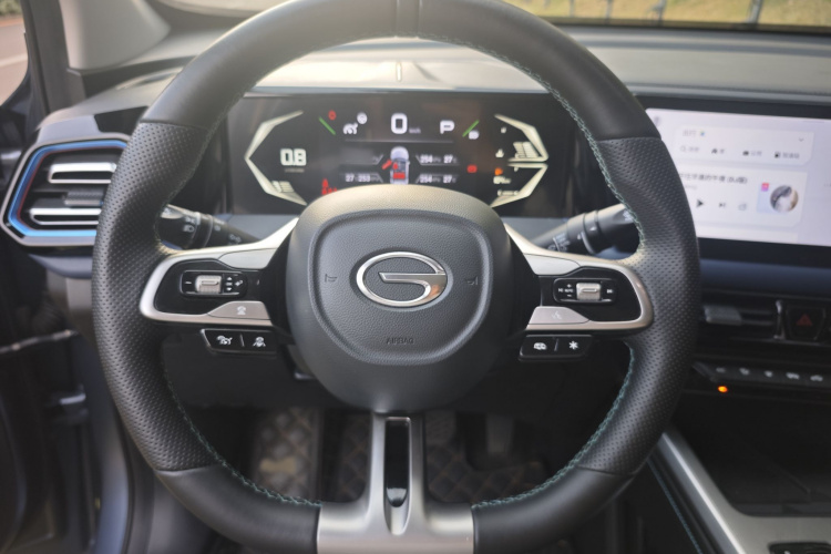 广汽传祺 传祺GS3 2023款 影速 270T R-STYLE版局部细节13