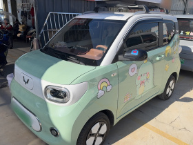 五菱汽车 宏光MINIEV 2024款 第三代 215km 进阶版