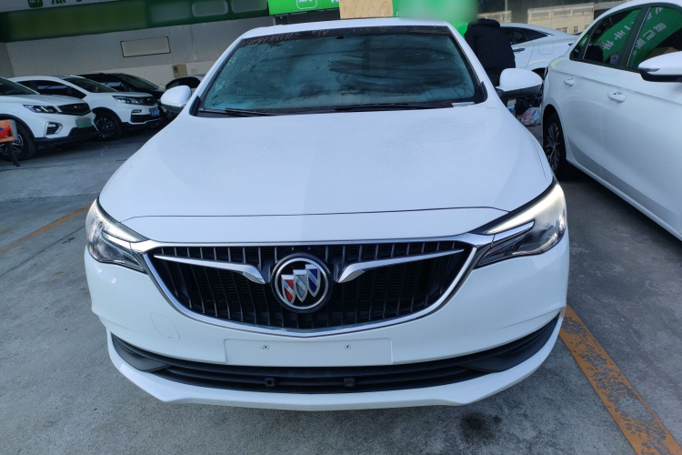 别克 英朗 2021款 改款 1.3T 自动轻混动精英型车身外观2