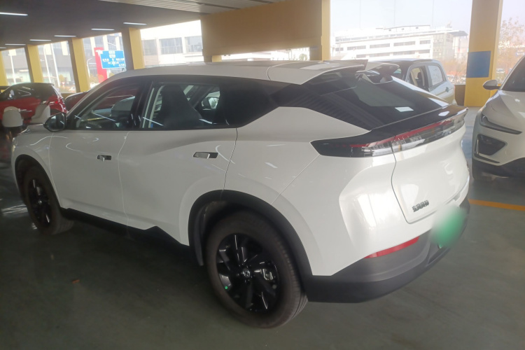 东风风神 SKY EV01 2025款 530km AIR精英版车身外观4