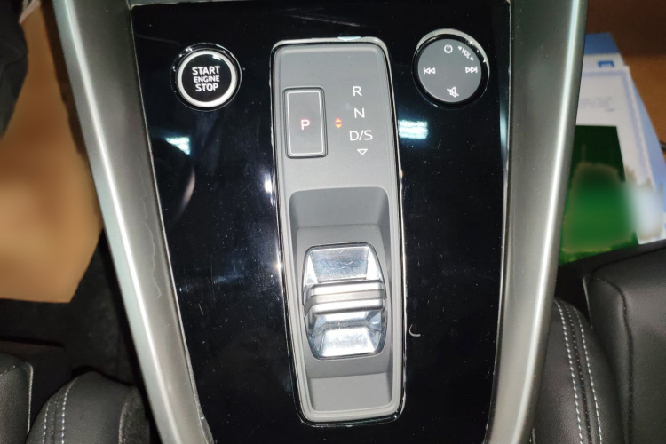 奥迪A3 2023款 改款 A3L Limousine 35 TFSI 时尚运动型局部细节18