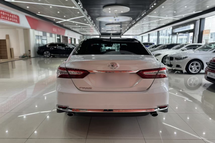 丰田 凯美瑞 2023款 2.5G 豪华版车身外观6004