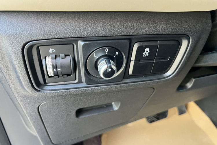 思皓QX 2021款 300T DCT追光版局部细节9010