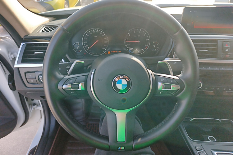 宝马3系 2019款 320Li M运动套装局部细节13