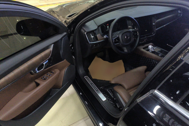 沃尔沃S90 2021款 B5 智远豪华版中控内饰20