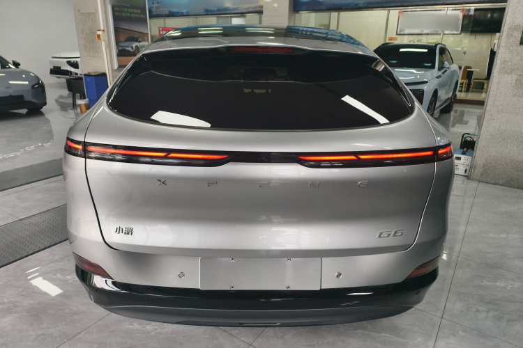 小鹏G6 2023款 580 长续航 Max车身外观6