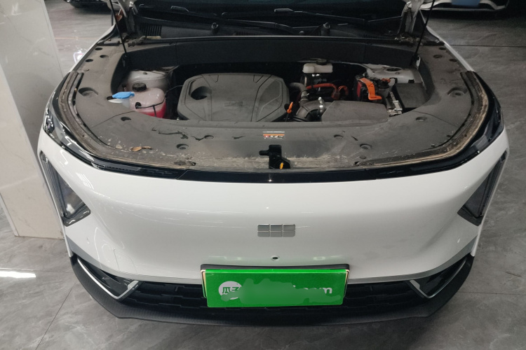 吉利银河 银河L7 2025款 EM-i 115km 探索版机舱底盘24