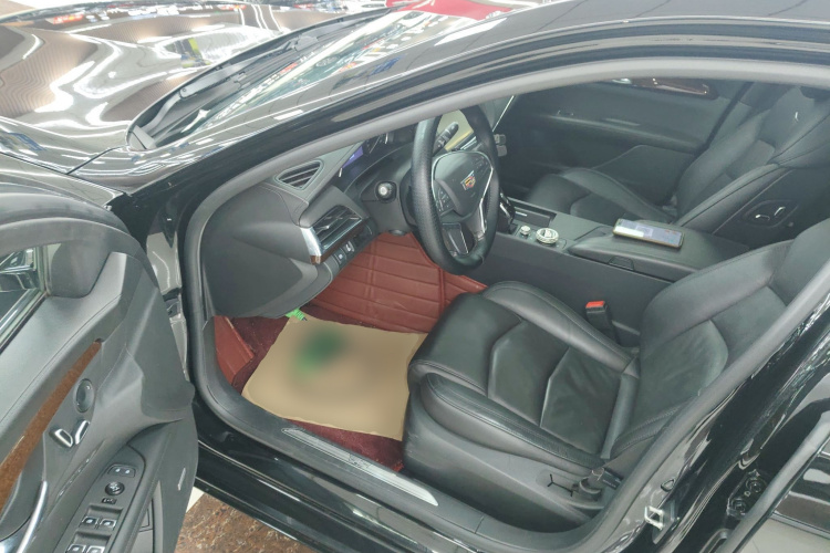 凯迪拉克CT6 2021款 28T 精英型中控内饰7003