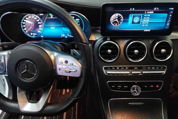 奔驰C级 2021款 C 260 L 运动星耀臻藏版中控内饰12