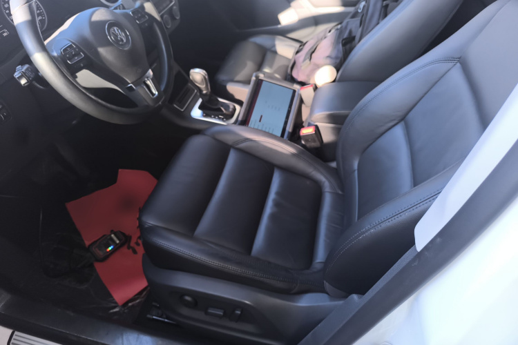 大众 途观 2015款 1.8TSI 自动两驱舒适版中控内饰19