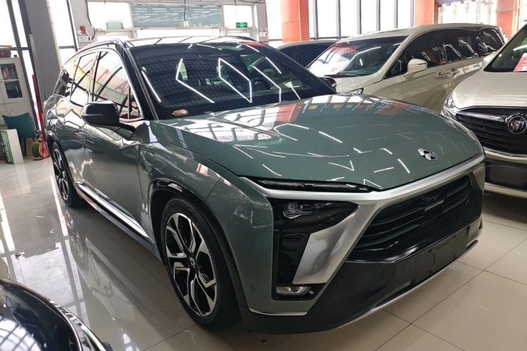 蔚来ES8 2020款 580KM 签名版 六座版车身外观3